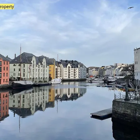 Apartment- Fjord View, Big Terrace, Close To Moa